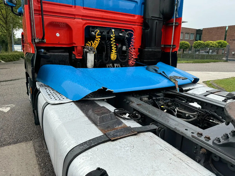 Tractor unit DAF XF 440 4X2 EURO 6 MEGA LOW DECK: picture 8