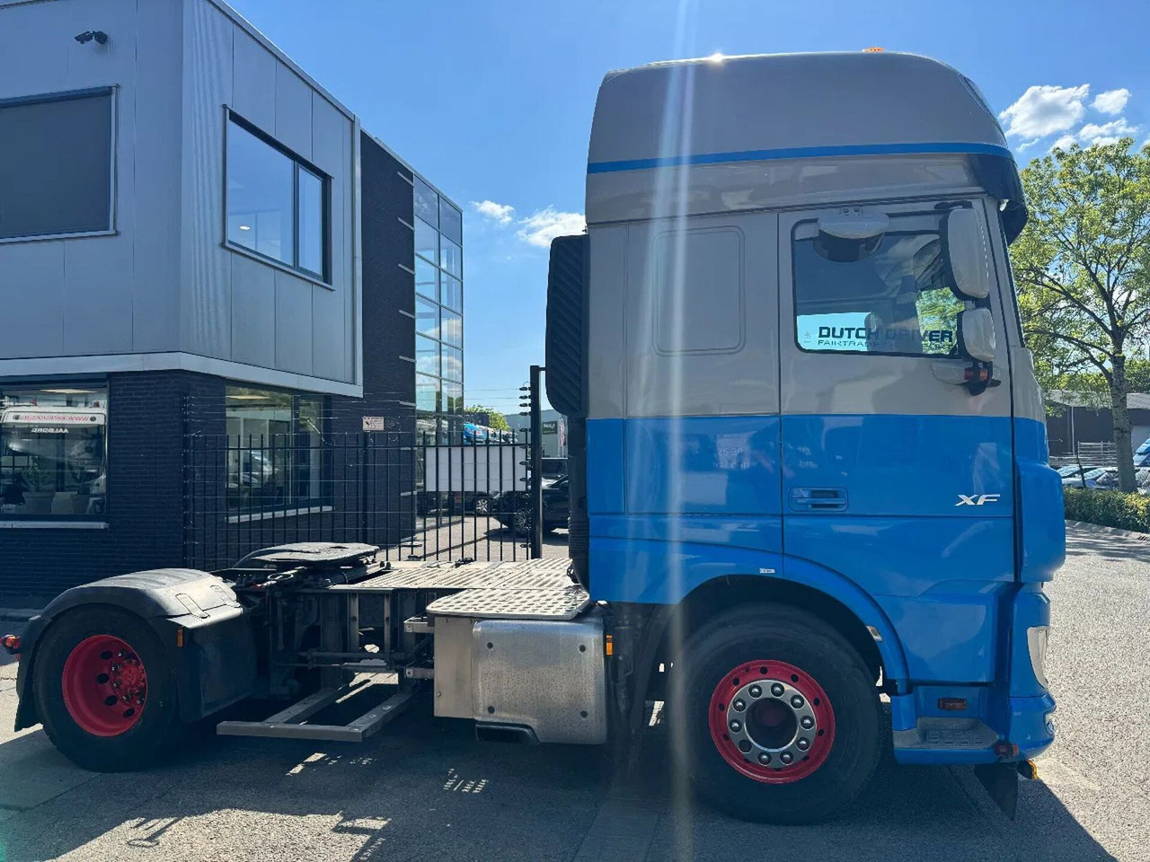 DAF XF 480 4X2 EURO 6 ADR SPECIAL INTERIOR 2018 - Tractor unit: picture 4 DAF XF 480 4X2 EURO 6 ADR SPECIAL INTERIOR 2018 - Tractor unit: picture 4