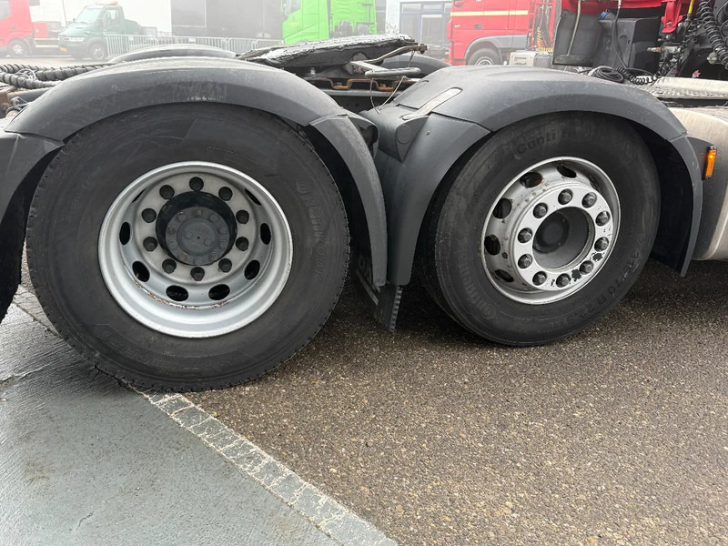 DAF XF 530 6X2 - EURO 6 + HYDRAULICS - Tractor unit: picture 5 DAF XF 530 6X2 - EURO 6 + HYDRAULICS - Tractor unit: picture 5