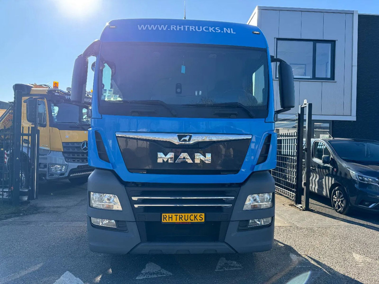MAN TGX 18.460 4X2 - EURO 6 + TÜV 02-2026 - Tractor unit: picture 2 MAN TGX 18.460 4X2 - EURO 6 + TÜV 02-2026 - Tractor unit: picture 2