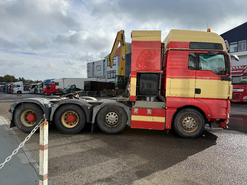 MAN TGX 41.540 8X4 170 TON+ RETARDER + PTO HYDRAULICS - ONLY 182.827 KM - Tractor unit: picture 4 MAN TGX 41.540 8X4 170 TON+ RETARDER + PTO HYDRAULICS - ONLY 182.827 KM - Tractor unit: picture 4