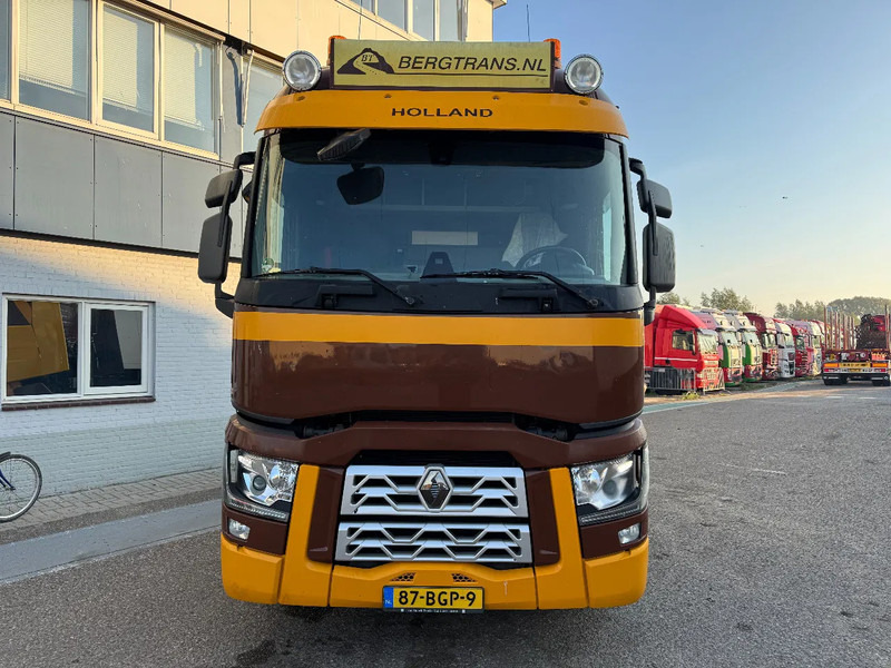 Renault T460 4X2 EURO 6 SKIRTS - Tractor unit: picture 2 Renault T460 4X2 EURO 6 SKIRTS - Tractor unit: picture 2