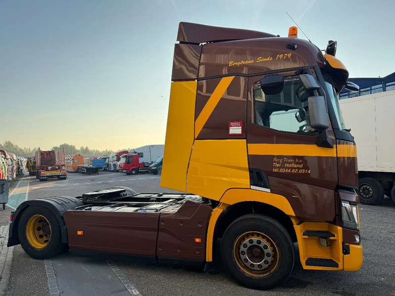 Renault T460 4X2 EURO 6 SKIRTS - Tractor unit: picture 4 Renault T460 4X2 EURO 6 SKIRTS - Tractor unit: picture 4