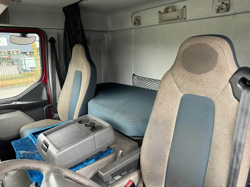 Box truck Volvo FE 280 4X2 BOX DHOLLANDIA LIFT TÜV TILL 01-2026: picture 13