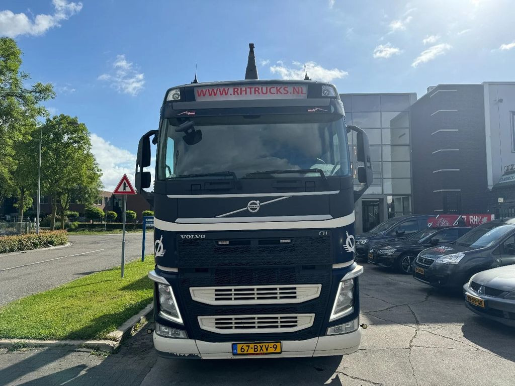 Volvo FH 500 8X2 EURO 6 + PALFINGER T22 HOOKLIFT - Hook lift truck: picture 2 Volvo FH 500 8X2 EURO 6 + PALFINGER T22 HOOKLIFT - Hook lift truck: picture 2