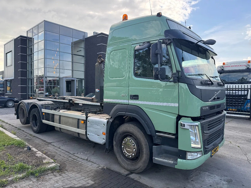 Hook lift truck Volvo FM 410 6X2 EURO 6 VDL 21T HOOK: picture 11