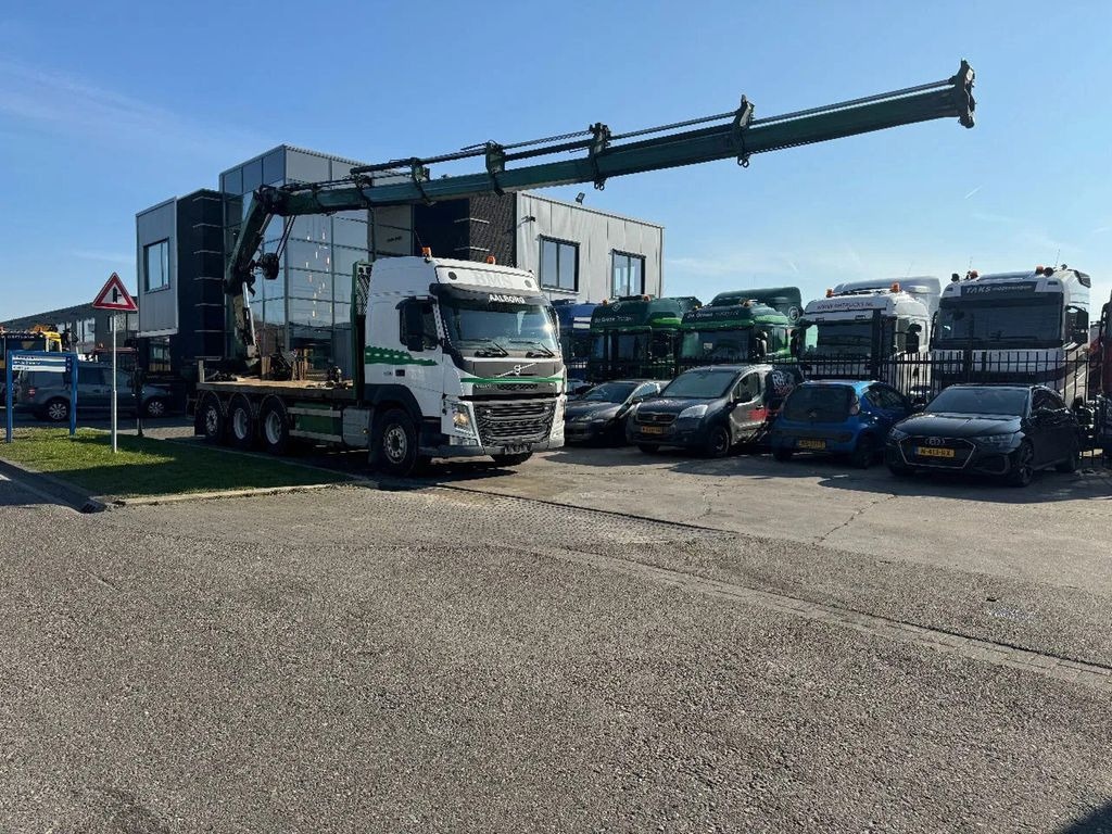 Volvo FM 500 8X4 HIAB 288 + REMOTE CONTROL 5TH + 6TH F - Crane truck, Dropside/ Flatbed truck: picture 2 Volvo FM 500 8X4 HIAB 288 + REMOTE CONTROL 5TH + 6TH F - Crane truck, Dropside/ Flatbed truck: picture 2