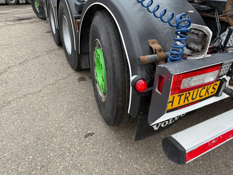 Volvo FMX 500 8x4 HOOKLIFT HIAB XR22SL61, LAST AXLE STEERING on lease Volvo FMX 500 8x4 HOOKLIFT HIAB XR22SL61, LAST AXLE STEERING: picture 19 Volvo FMX 500 8x4 HOOKLIFT HIAB XR22SL61, LAST AXLE STEERING on lease Volvo FMX 500 8x4 HOOKLIFT HIAB XR22SL61, LAST AXLE STEERING: picture 19