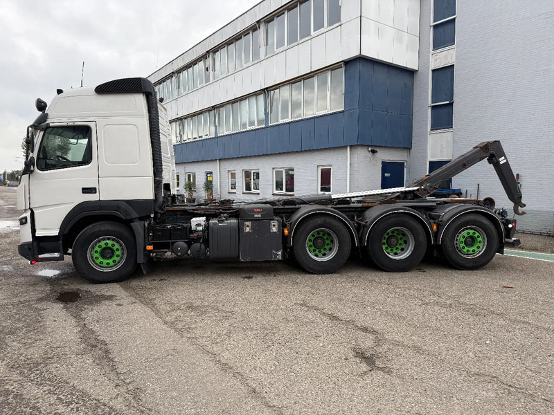 Volvo FMX 500 8x4 HOOKLIFT HIAB XR22SL61, LAST AXLE STEERING on lease Volvo FMX 500 8x4 HOOKLIFT HIAB XR22SL61, LAST AXLE STEERING: picture 8 Volvo FMX 500 8x4 HOOKLIFT HIAB XR22SL61, LAST AXLE STEERING on lease Volvo FMX 500 8x4 HOOKLIFT HIAB XR22SL61, LAST AXLE STEERING: picture 8
