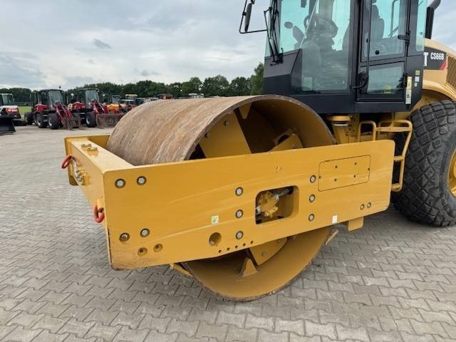 CAT CS 66B - Compactor: picture 3 CAT CS 66B - Compactor: picture 3