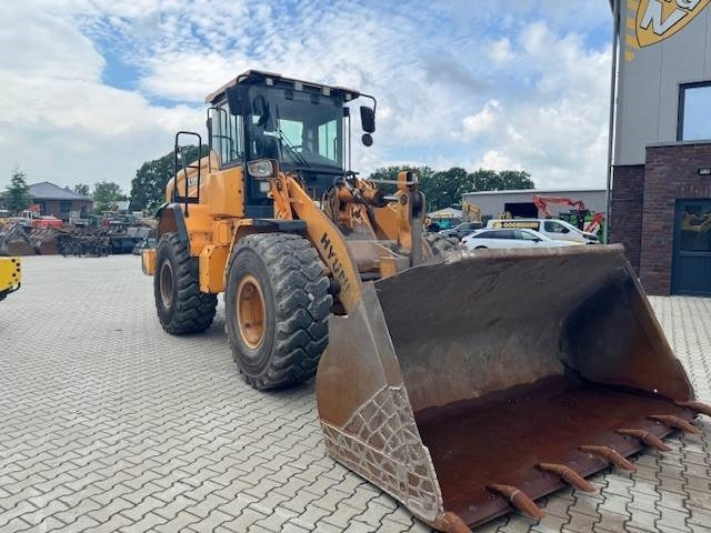 HYUNDAI HL 955A - Wheel loader: picture 3 HYUNDAI HL 955A - Wheel loader: picture 3