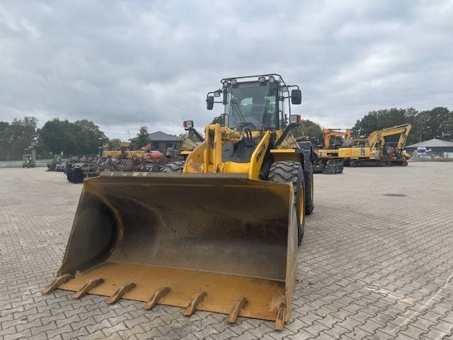 Komatsu WA 320 - Wheel loader: picture 3 Komatsu WA 320 - Wheel loader: picture 3