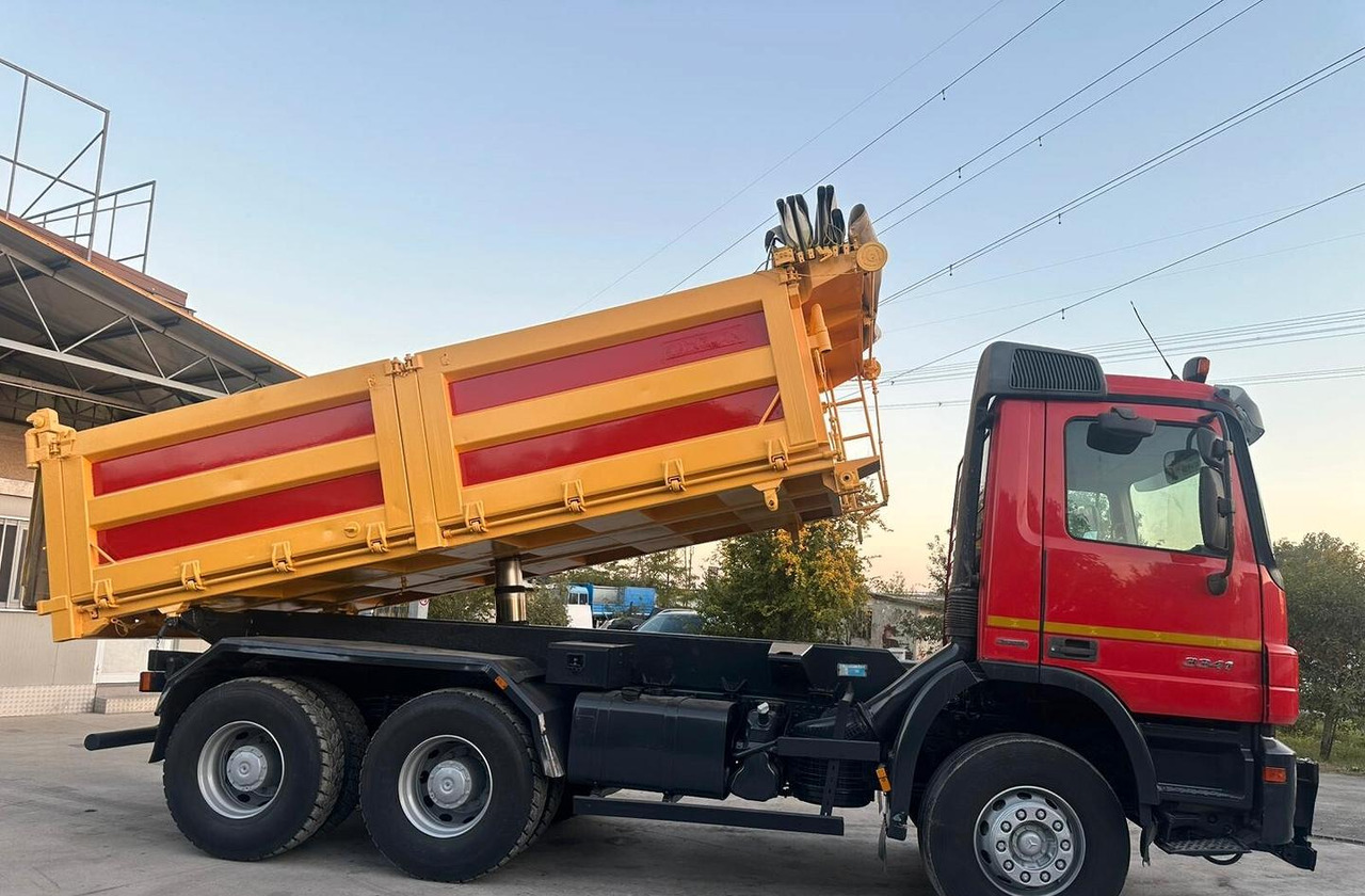 Tipper Mercedes 3 assi ribaltabile euro 5: picture 11