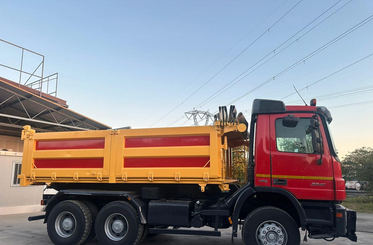 Mercedes 3 assi ribaltabile euro 5 - Tipper: picture 3 Mercedes 3 assi ribaltabile euro 5 - Tipper: picture 3