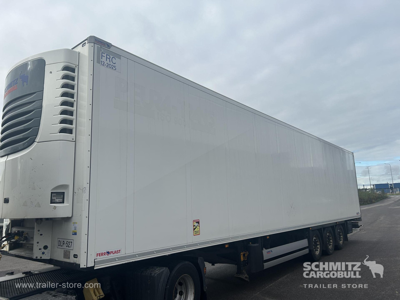 SCHMITZ Reefer Standard - Isothermal semi-trailer: picture 1 SCHMITZ Reefer Standard - Isothermal semi-trailer: picture 1