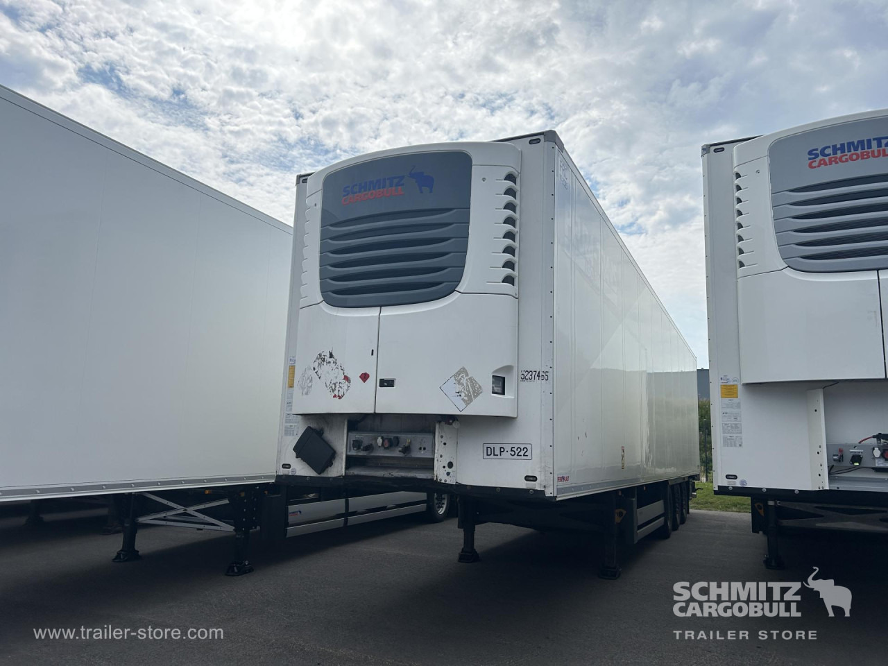 SCHMITZ Reefer Standard - Isothermal semi-trailer: picture 1 SCHMITZ Reefer Standard - Isothermal semi-trailer: picture 1
