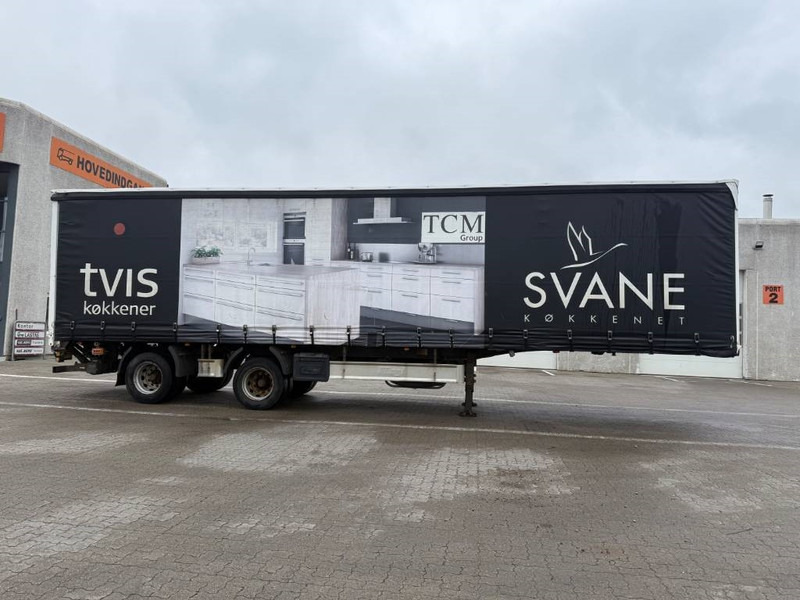 Fliegl Curtainsider / Planenauflieger / Gardin - Curtainsider semi-trailer: picture 2 Fliegl Curtainsider / Planenauflieger / Gardin - Curtainsider semi-trailer: picture 2