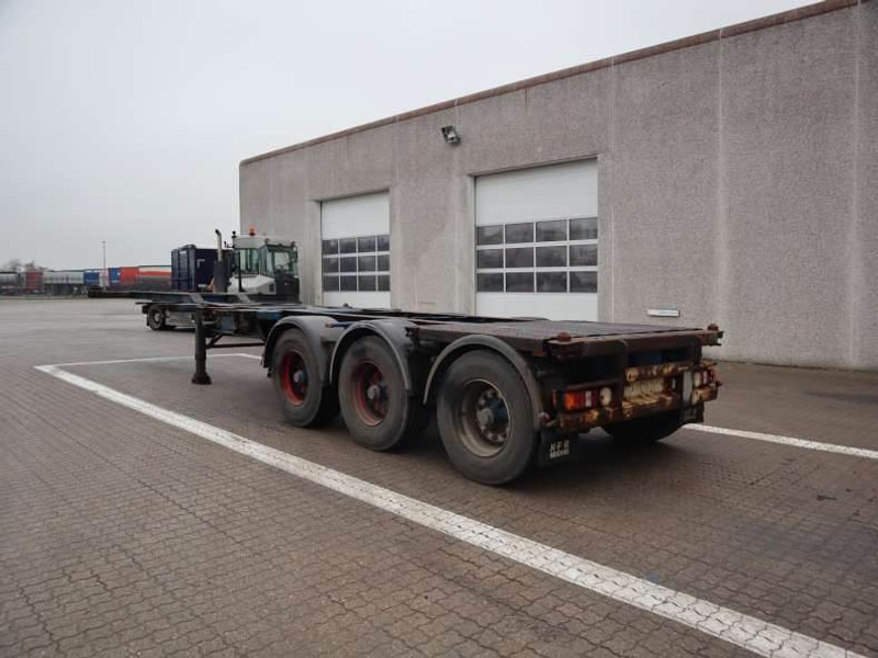 HFR Containerchassis - Container transporter/ Swap body semi-trailer: picture 4 HFR Containerchassis - Container transporter/ Swap body semi-trailer: picture 4