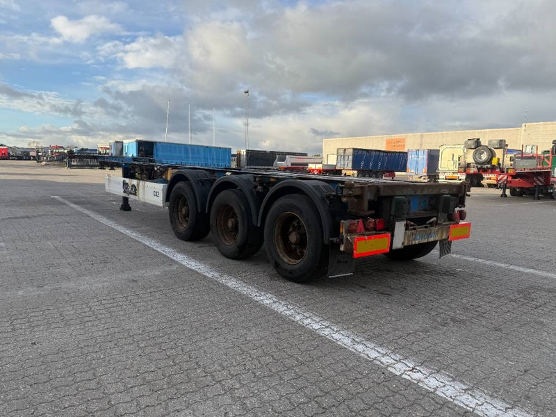 Krone Container chassis / Container-Fahrgestell / - Container transporter/ Swap body semi-trailer: picture 5 Krone Container chassis / Container-Fahrgestell / - Container transporter/ Swap body semi-trailer: picture 5