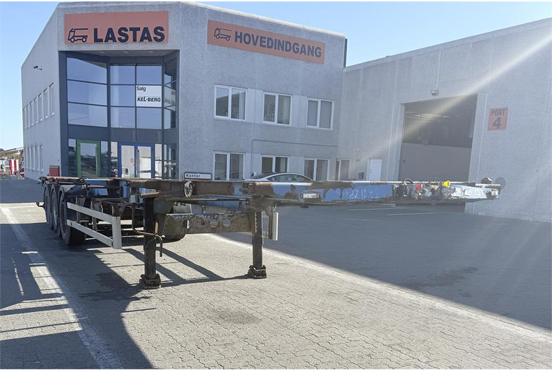 LECI Containerchassis - Container transporter/ Swap body semi-trailer: picture 2 LECI Containerchassis - Container transporter/ Swap body semi-trailer: picture 2