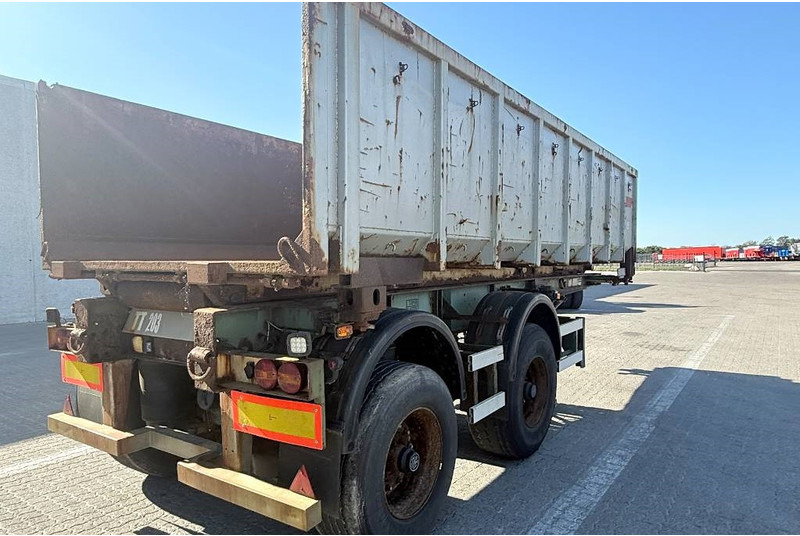 Pacton Containerchassis w. Steelbox / Stahlcontainer - Container transporter/ Swap body semi-trailer: picture 3 Pacton Containerchassis w. Steelbox / Stahlcontainer - Container transporter/ Swap body semi-trailer: picture 3