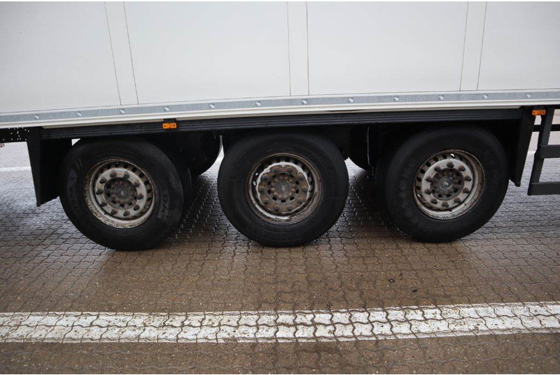 Refrigerator semi-trailer Schmitz Cargobull 3 aks køletrailer: picture 8