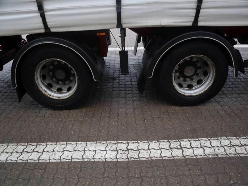 KEL-BERG Curtainsider/Planenauflieger/Gardin - Semi-trailer: picture 5 KEL-BERG Curtainsider/Planenauflieger/Gardin - Semi-trailer: picture 5