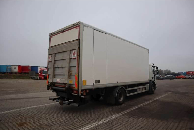 Volvo FE 18.320 EURO 6 - Box truck: picture 3 Volvo FE 18.320 EURO 6 - Box truck: picture 3