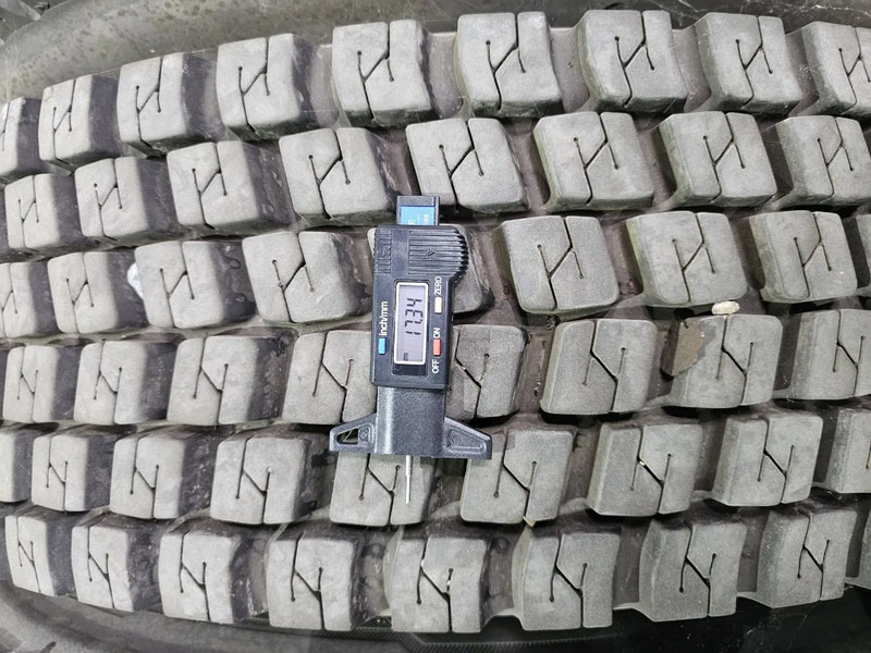 Continental 295/80R22.5 - 20mm - Tire for Truck: picture 4 Continental 295/80R22.5 - 20mm - Tire for Truck: picture 4