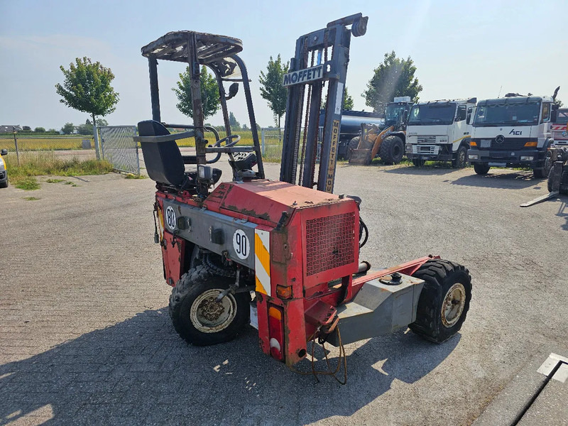 Moffett M4 20.3 RE4-45-1350-1000 - Forklift: picture 5 Moffett M4 20.3 RE4-45-1350-1000 - Forklift: picture 5