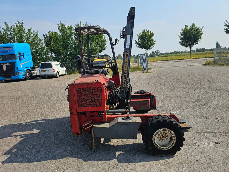 Moffett M4 20.3 RE4-45-1350-1000 - Forklift: picture 4 Moffett M4 20.3 RE4-45-1350-1000 - Forklift: picture 4