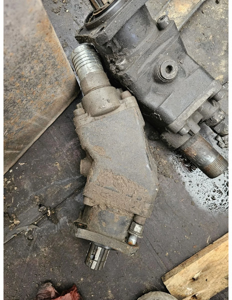 Onbekend 30x Complete PTO system - Hydraulics for Truck: picture 4 Onbekend 30x Complete PTO system - Hydraulics for Truck: picture 4