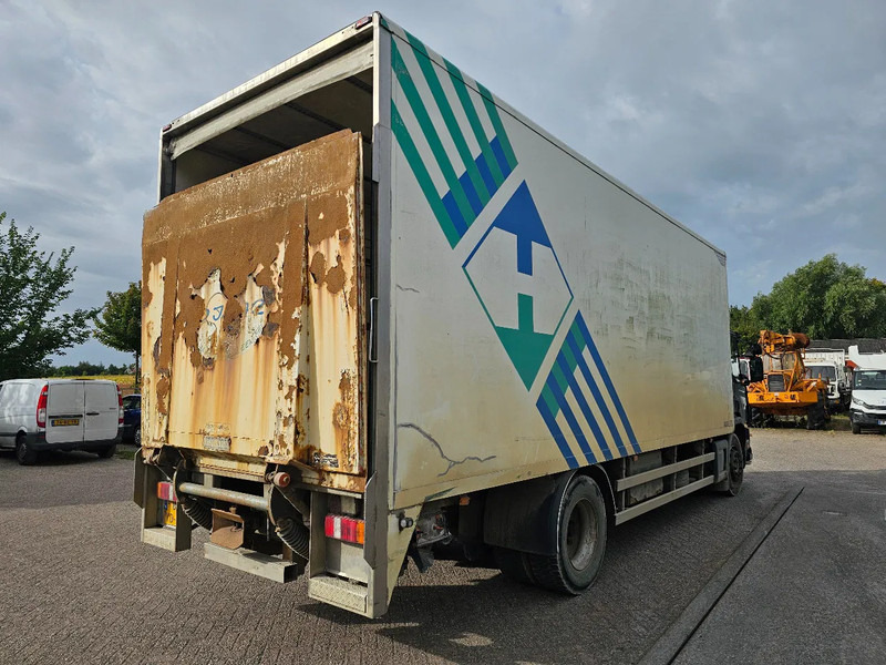 Scania P114-340 CP14 - Box truck: picture 5 Scania P114-340 CP14 - Box truck: picture 5