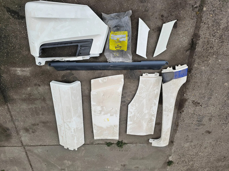 MAN Body parts - Spare parts for Truck: picture 1 MAN Body parts - Spare parts for Truck: picture 1