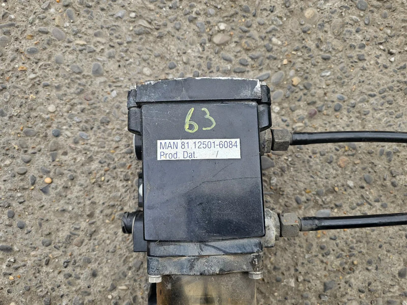 MAN Water afscheider 81.12501-6084 - Spare parts for Truck: picture 3 MAN Water afscheider 81.12501-6084 - Spare parts for Truck: picture 3