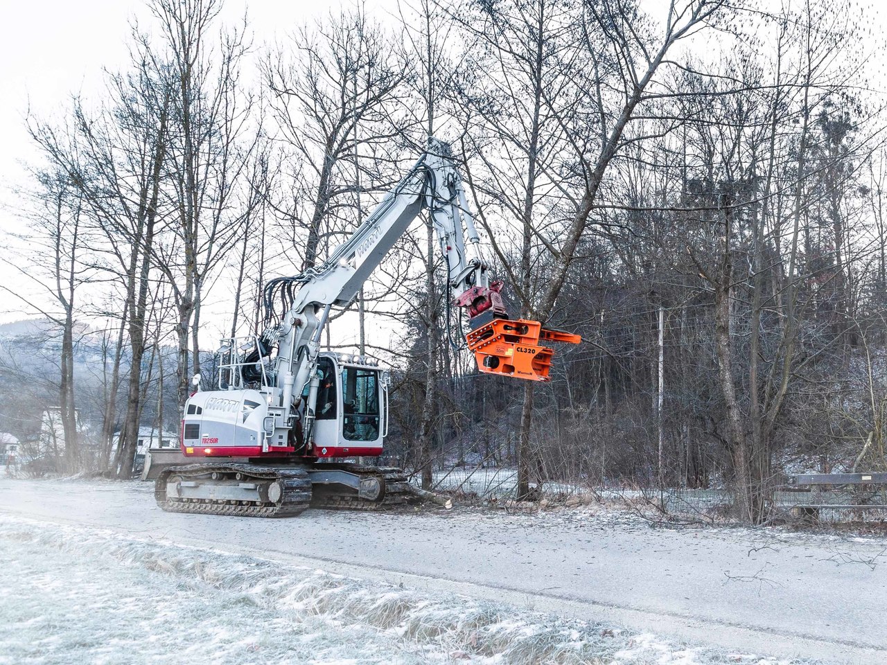 Westtech Woodcracker CL 320 - Attachment for Excavator: picture 3 Westtech Woodcracker CL 320 - Attachment for Excavator: picture 3