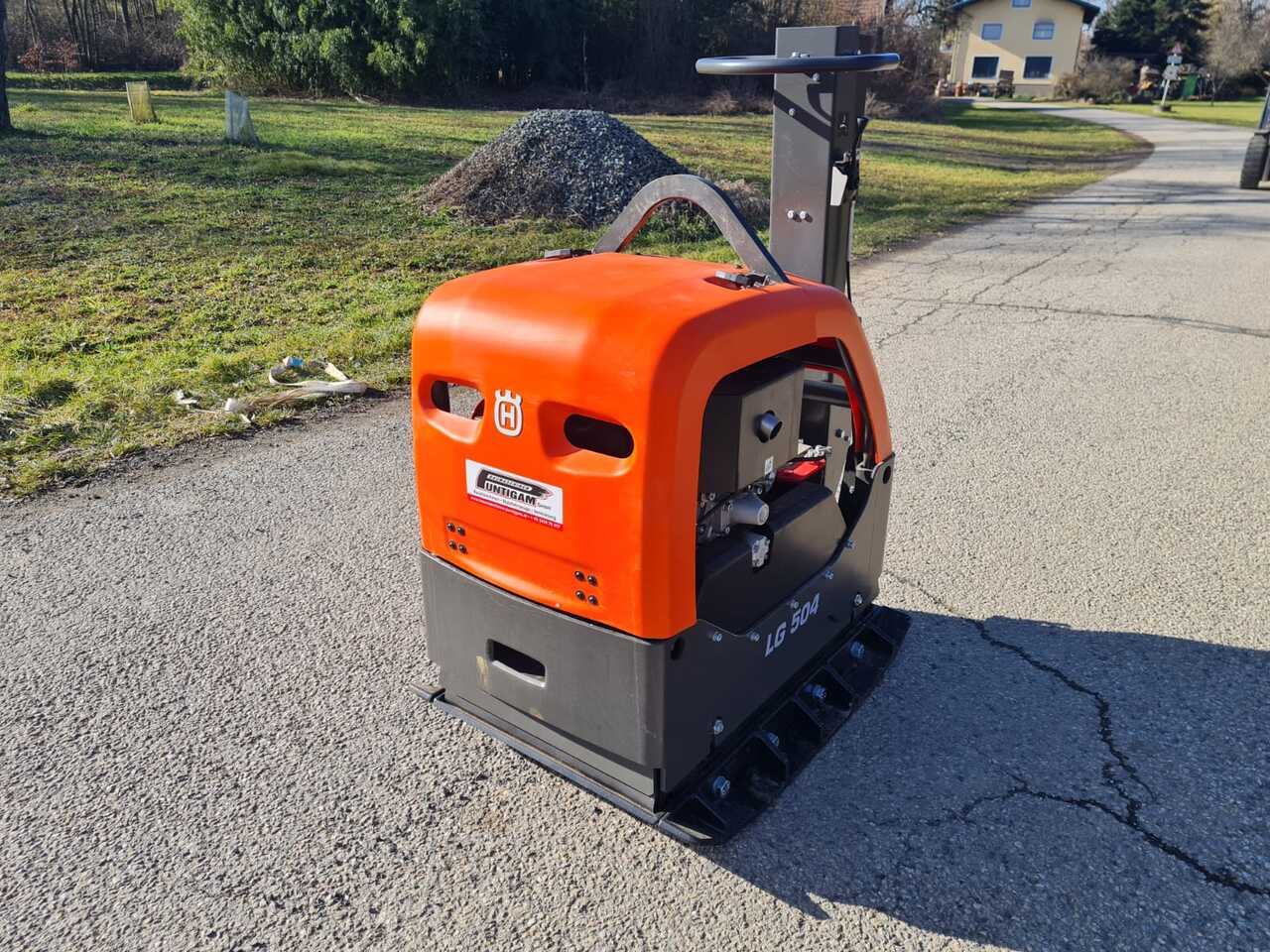 Husqvarna LG 504 - Vibratory plate: picture 5 Husqvarna LG 504 - Vibratory plate: picture 5