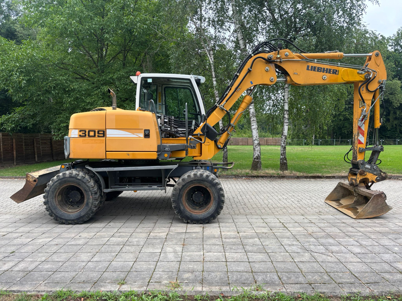 LIEBHERR A 309 Litronic - Wheel excavator: picture 2 LIEBHERR A 309 Litronic - Wheel excavator: picture 2