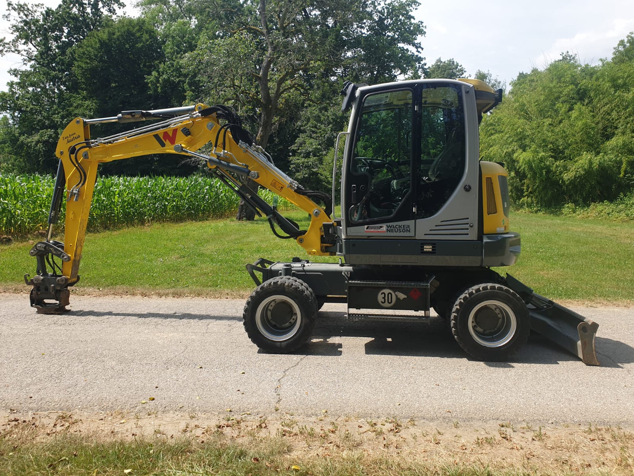 Wacker Neuson EW 65 - Wheel excavator: picture 1 Wacker Neuson EW 65 - Wheel excavator: picture 1