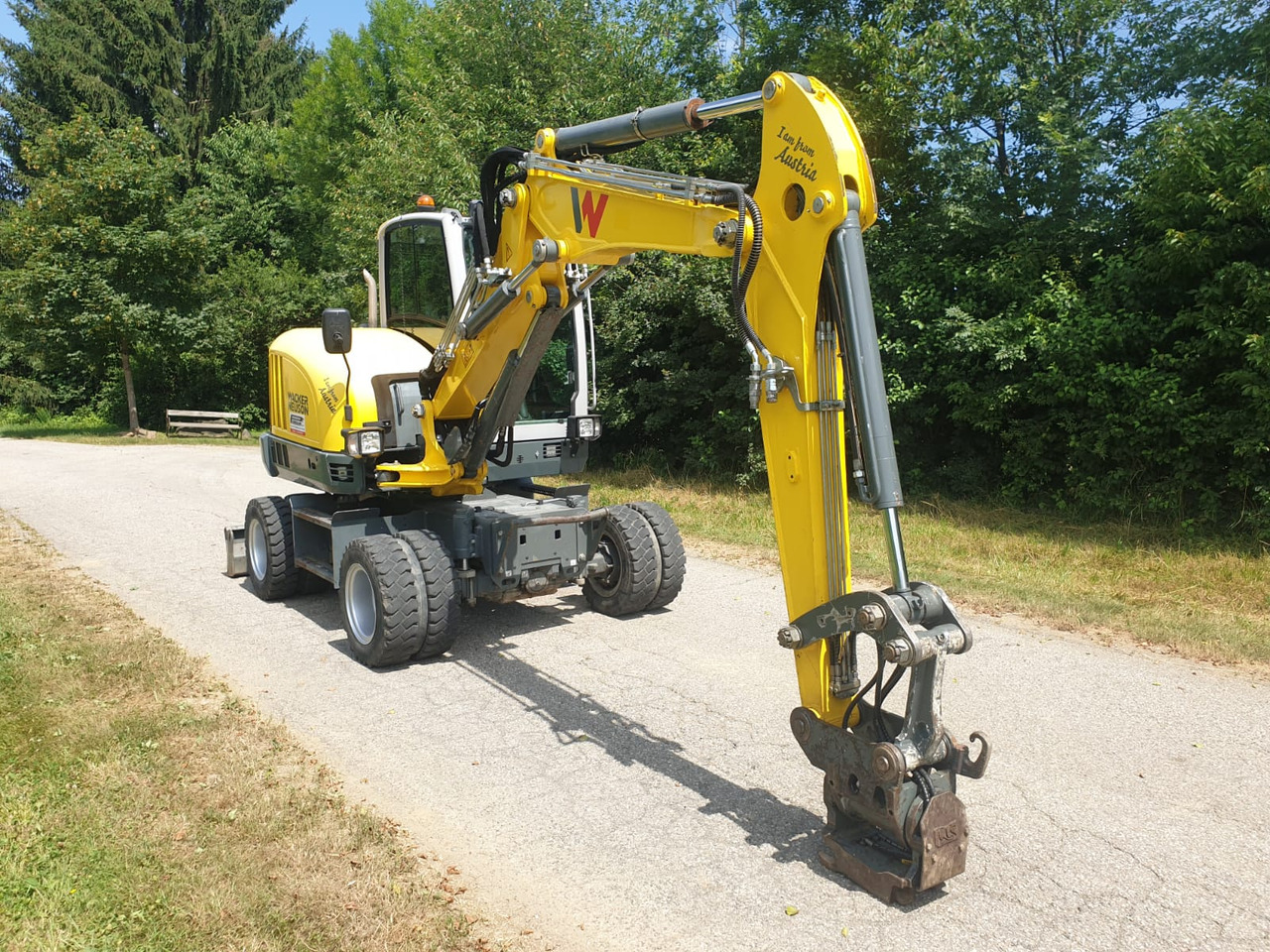Wacker Neuson EW 65 - Wheel excavator: picture 4 Wacker Neuson EW 65 - Wheel excavator: picture 4