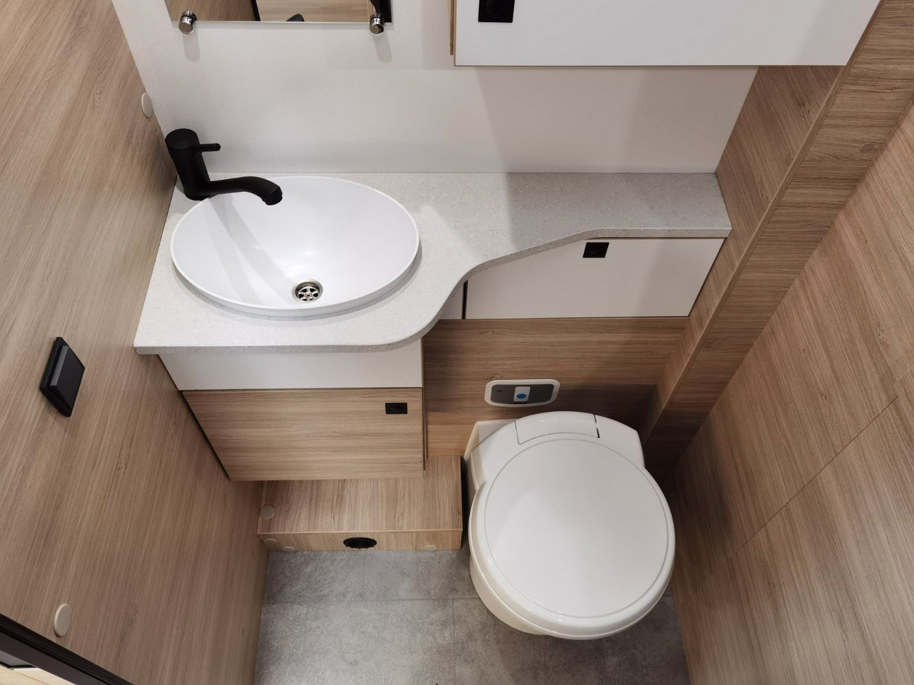 Semi-integrated motorhome Chausson 640 ULTIMATE / -2026- / 140PS-8G. / XXL- HUBBETT: picture 23 Semi-integrated motorhome Chausson 640 ULTIMATE / -2026- / 140PS-8G. / XXL- HUBBETT: picture 23