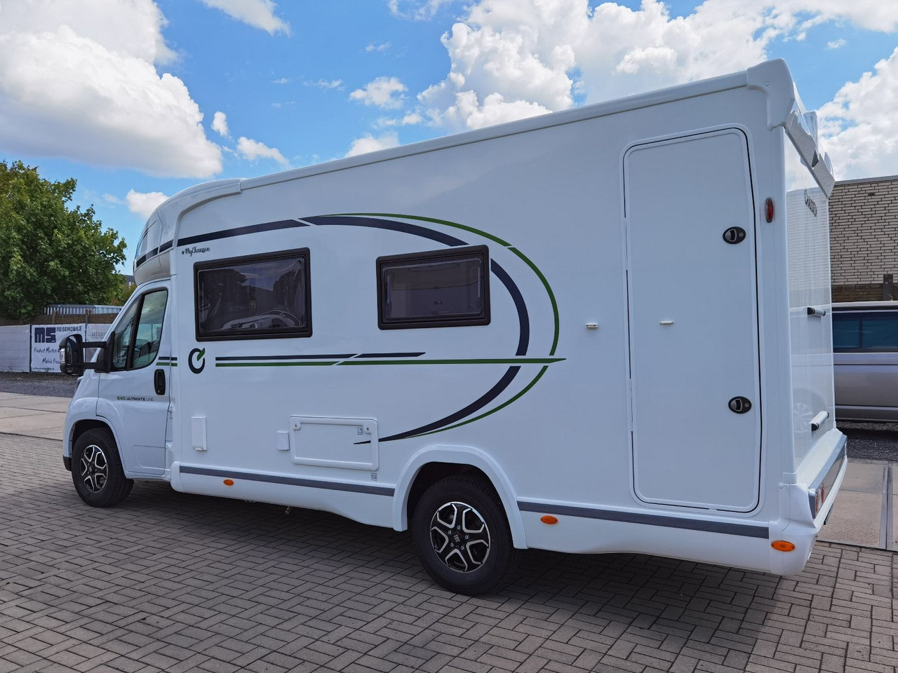 Chausson 640 ULTIMATE / -2026- / XX-HUBBETT / DRIVE-PAKET - Semi-integrated motorhome: picture 5 Chausson 640 ULTIMATE / -2026- / XX-HUBBETT / DRIVE-PAKET - Semi-integrated motorhome: picture 5