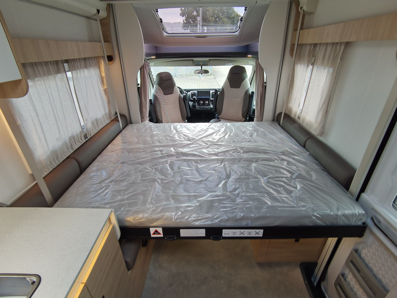 Semi-integrated motorhome Chausson 640 ULTIMATE / -2026- / XXL- HUBBETT & RAUMBAD: picture 16