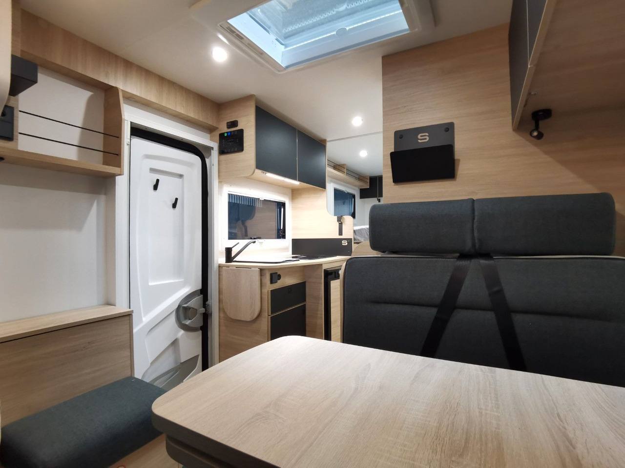Chausson S 697 SPORT LINE / - 2026 - / EINZELBETTEN on lease Chausson S 697 SPORT LINE / - 2026 - / EINZELBETTEN: picture 13