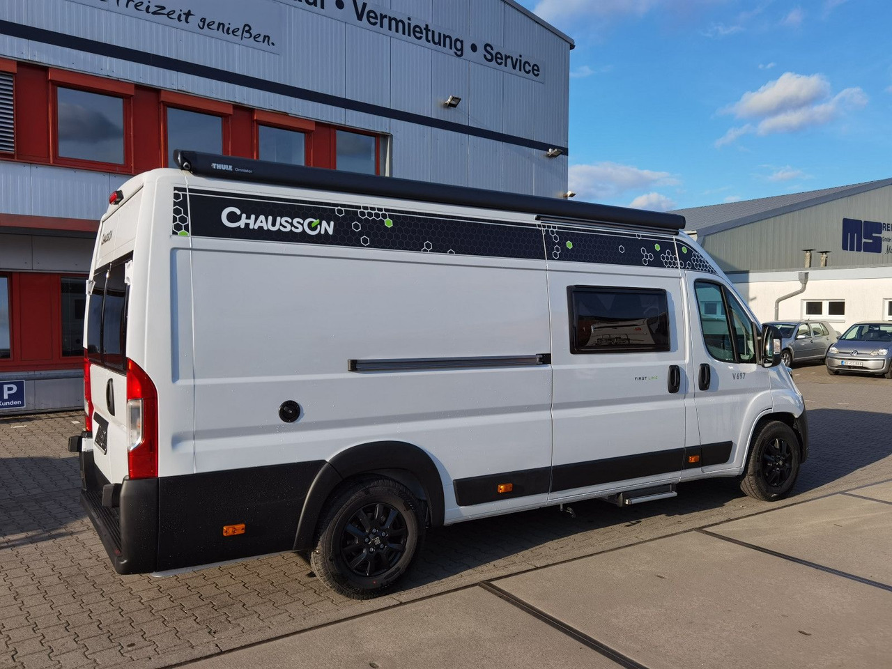 Chausson V697 FIRST LINE / - 2025 - /140PS / EINZELBETTEN Chausson V697 FIRST LINE / - 2025 - /140PS / EINZELBETTEN - Camper van: picture 4 Chausson V697 FIRST LINE / - 2025 - /140PS / EINZELBETTEN Chausson V697 FIRST LINE / - 2025 - /140PS / EINZELBETTEN - Camper van: picture 4