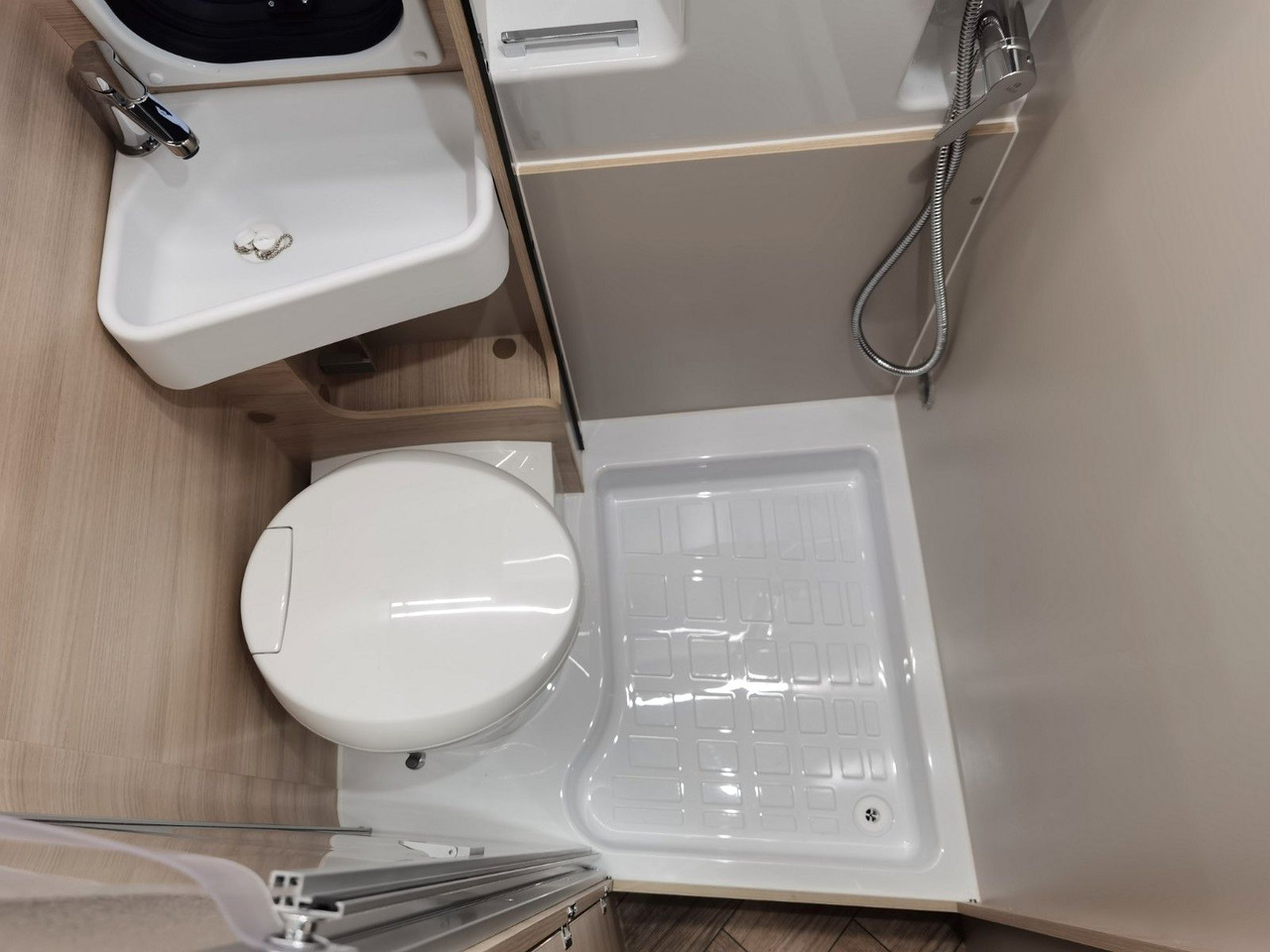 Camper van Chausson V697 SPORT LINE / 140PS-8G / EINZELBETTEN - GARA: picture 19