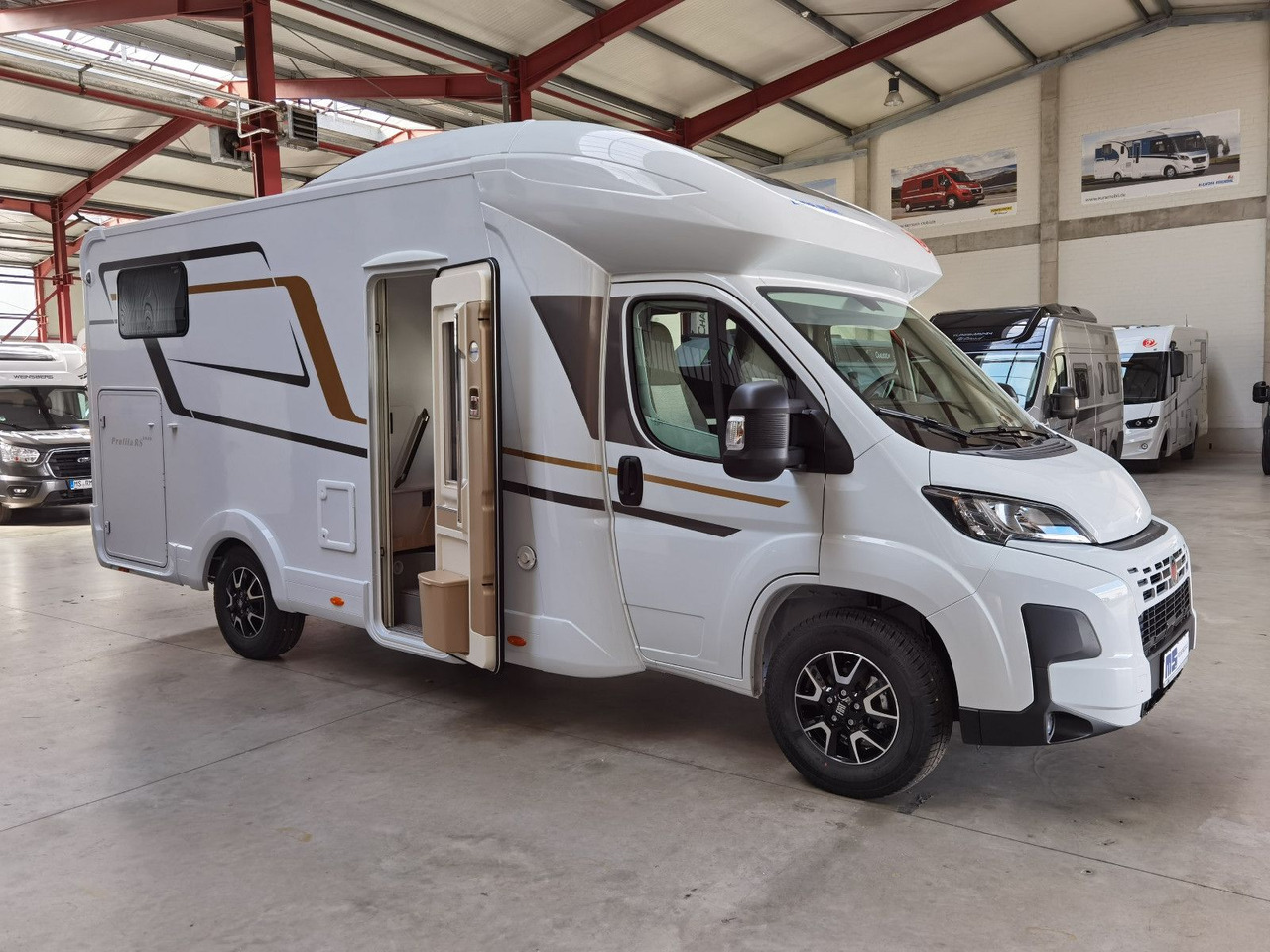 Semi-integrated motorhome Eura Mobil PROFILA RS 695 EB /-2026-/ HUBBETT& EINZELBETTEN: picture 9 Semi-integrated motorhome Eura Mobil PROFILA RS 695 EB /-2026-/ HUBBETT& EINZELBETTEN: picture 9