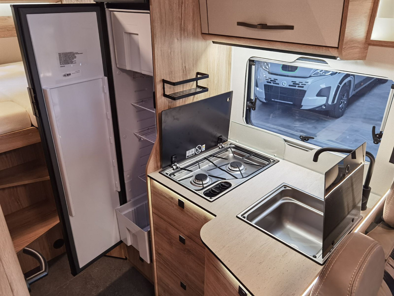 Semi-integrated motorhome Eura Mobil PROFILA RS 695 EB /-2026-/ HUBBETT& EINZELBETTEN: picture 19 Semi-integrated motorhome Eura Mobil PROFILA RS 695 EB /-2026-/ HUBBETT& EINZELBETTEN: picture 19