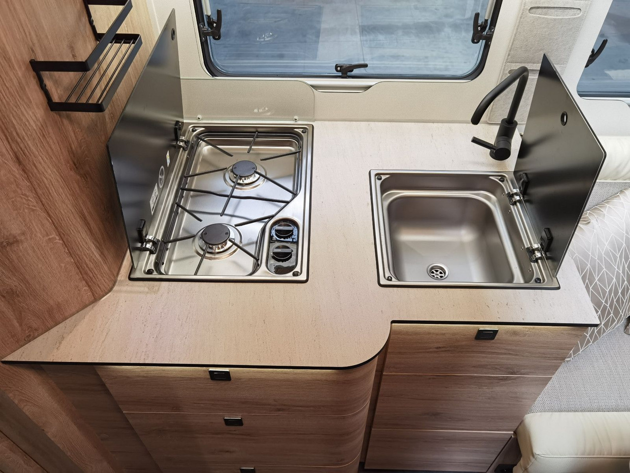 Semi-integrated motorhome Eura Mobil PROFILA T 726 QF FREESTYLE / SONDERMODELL 2026: picture 17