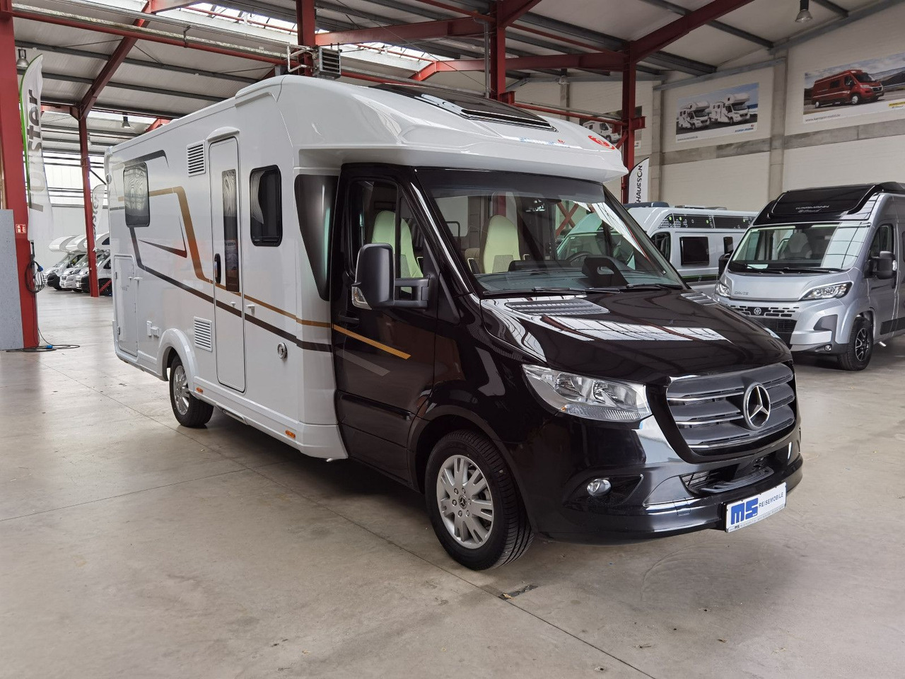 Semi-integrated motorhome Eura Mobil PROFILA T 726 QF FREESTYLE / SONDERMODELL 2026: picture 8